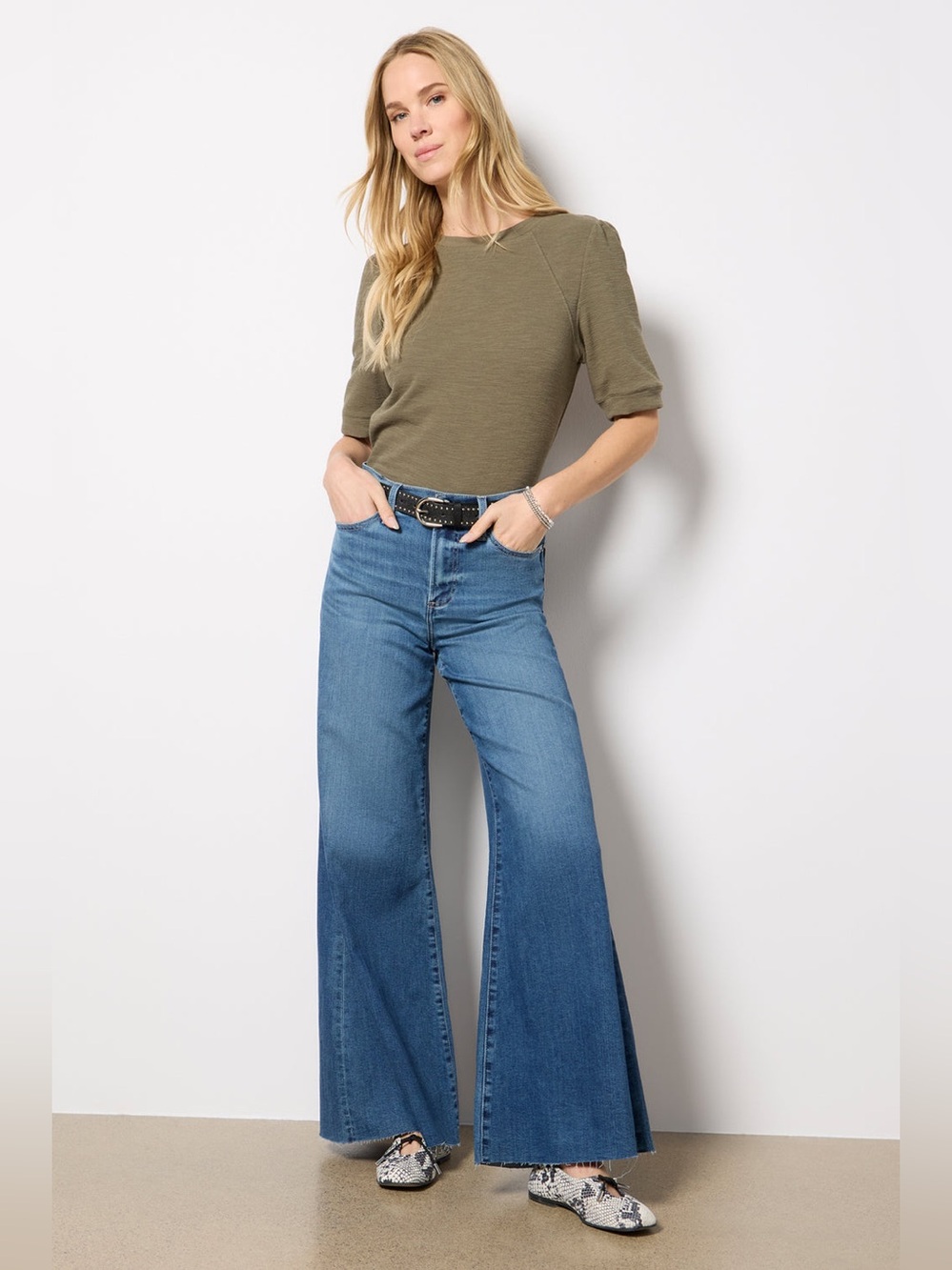 Pistola Izzy Wide Leg Raw Hem Jean - size 26 - NWT